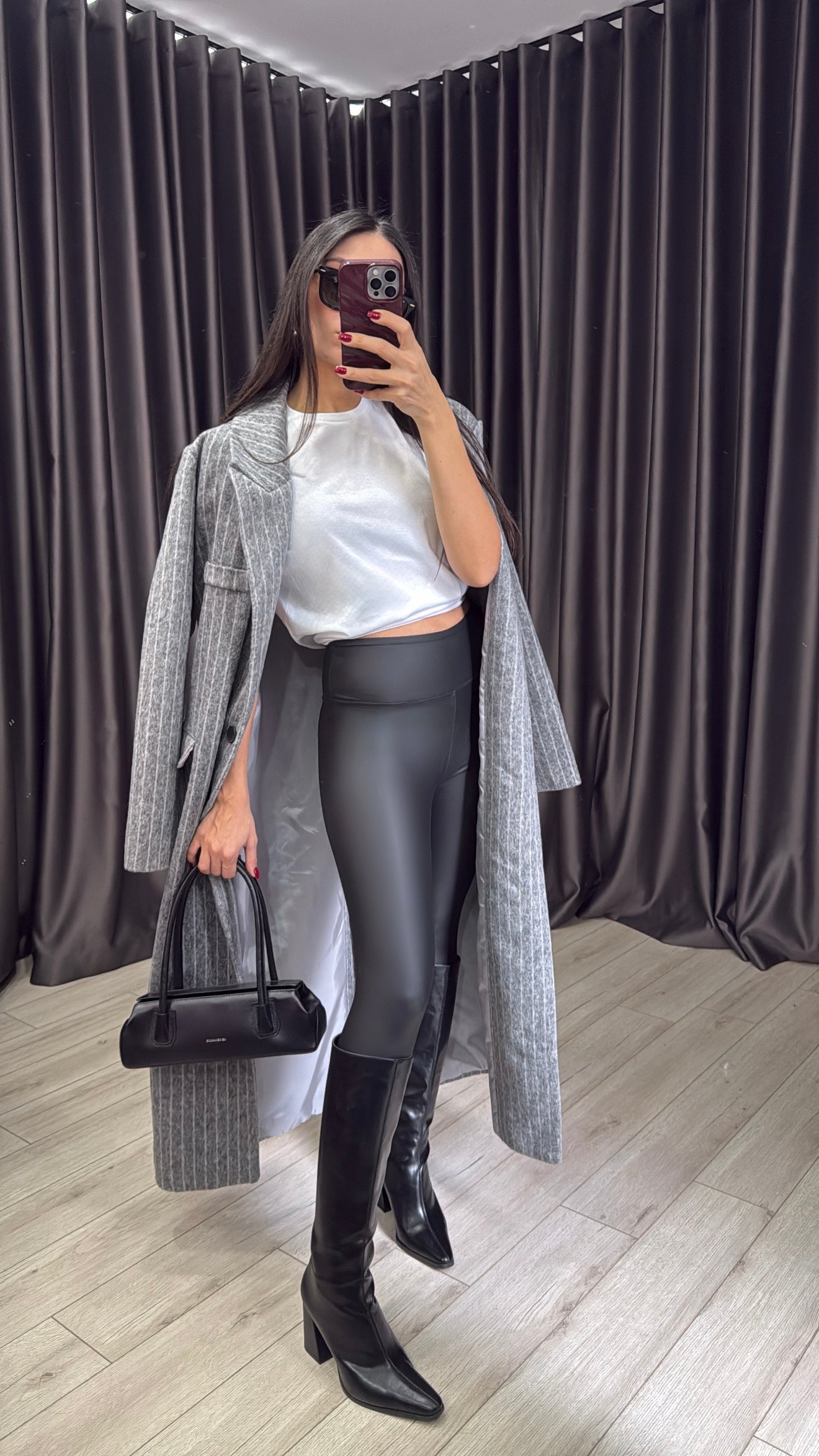 Marka Model Çizgili Gri Kaban