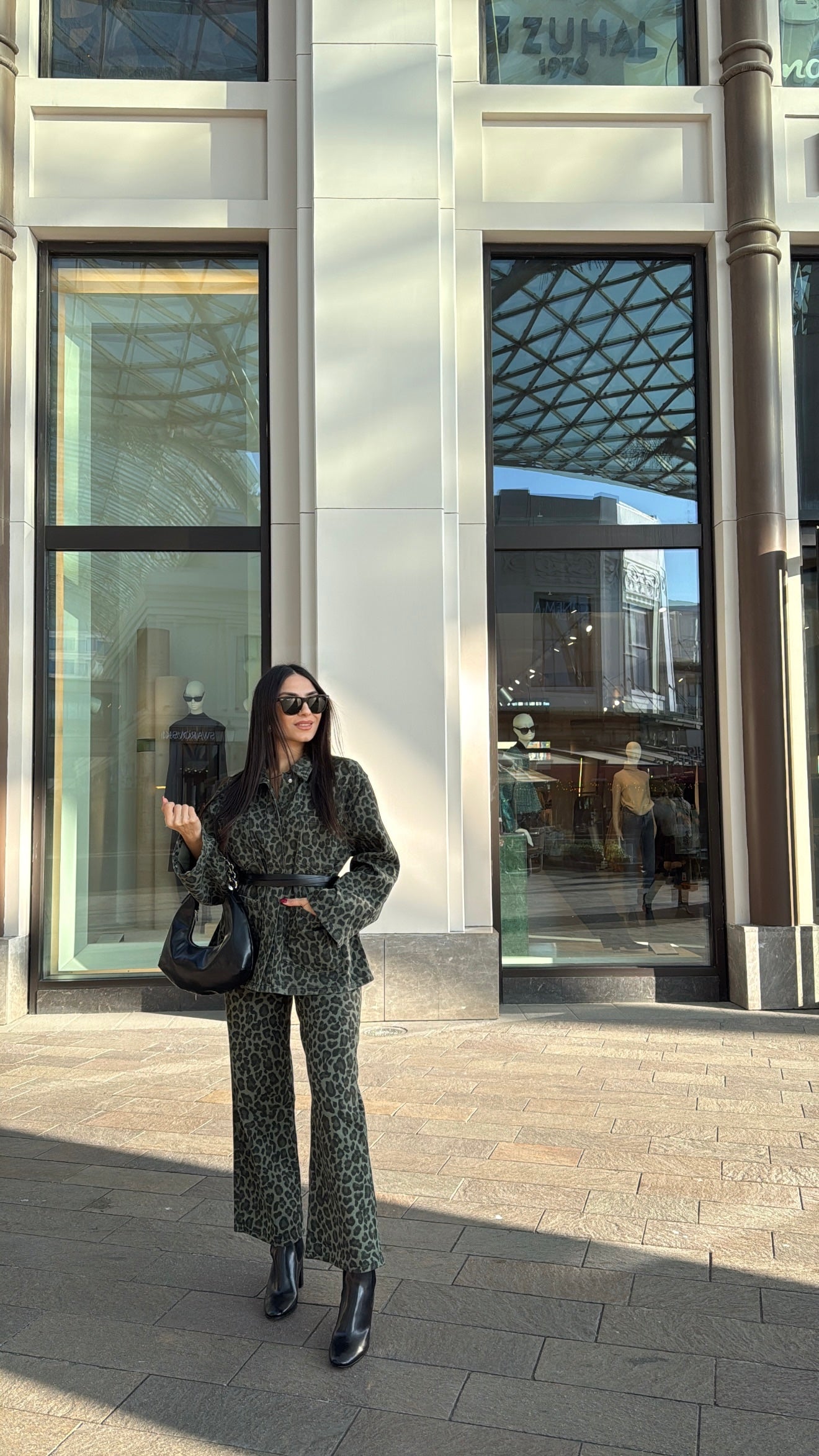 Leopar Desenli Koyu Yeşil Denim Pantolon