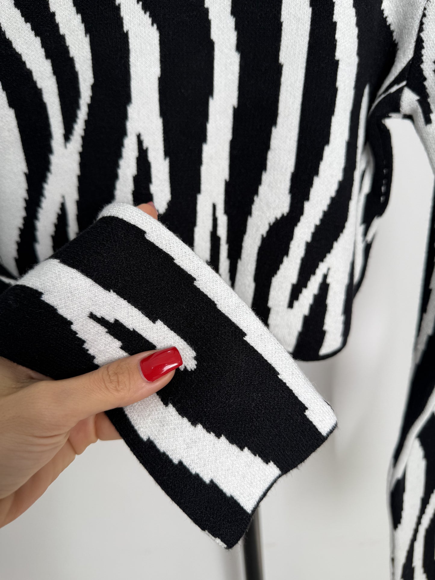 Zebra Desen Crop Kazak