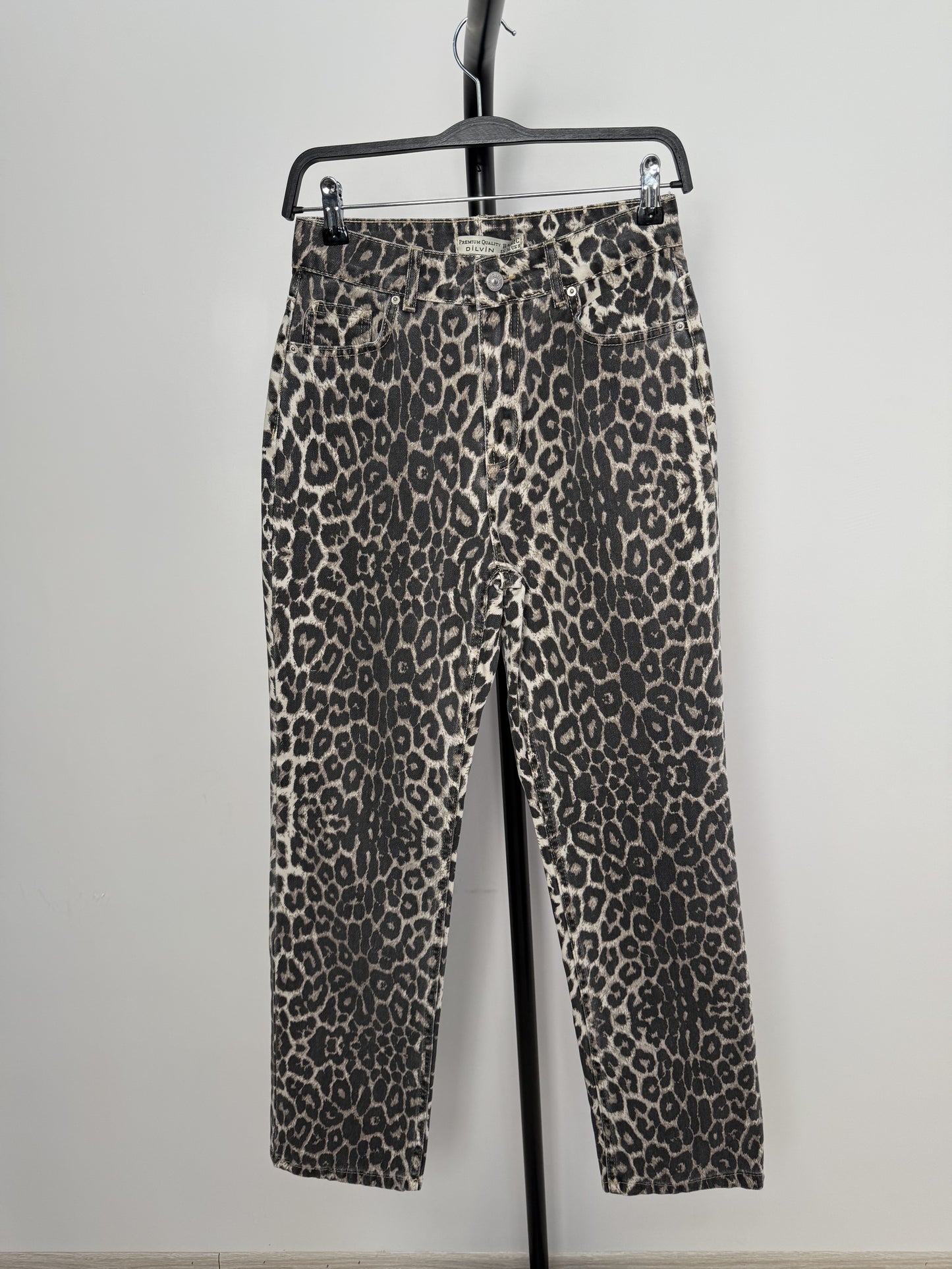 Leopar Stight Kot Pantolon