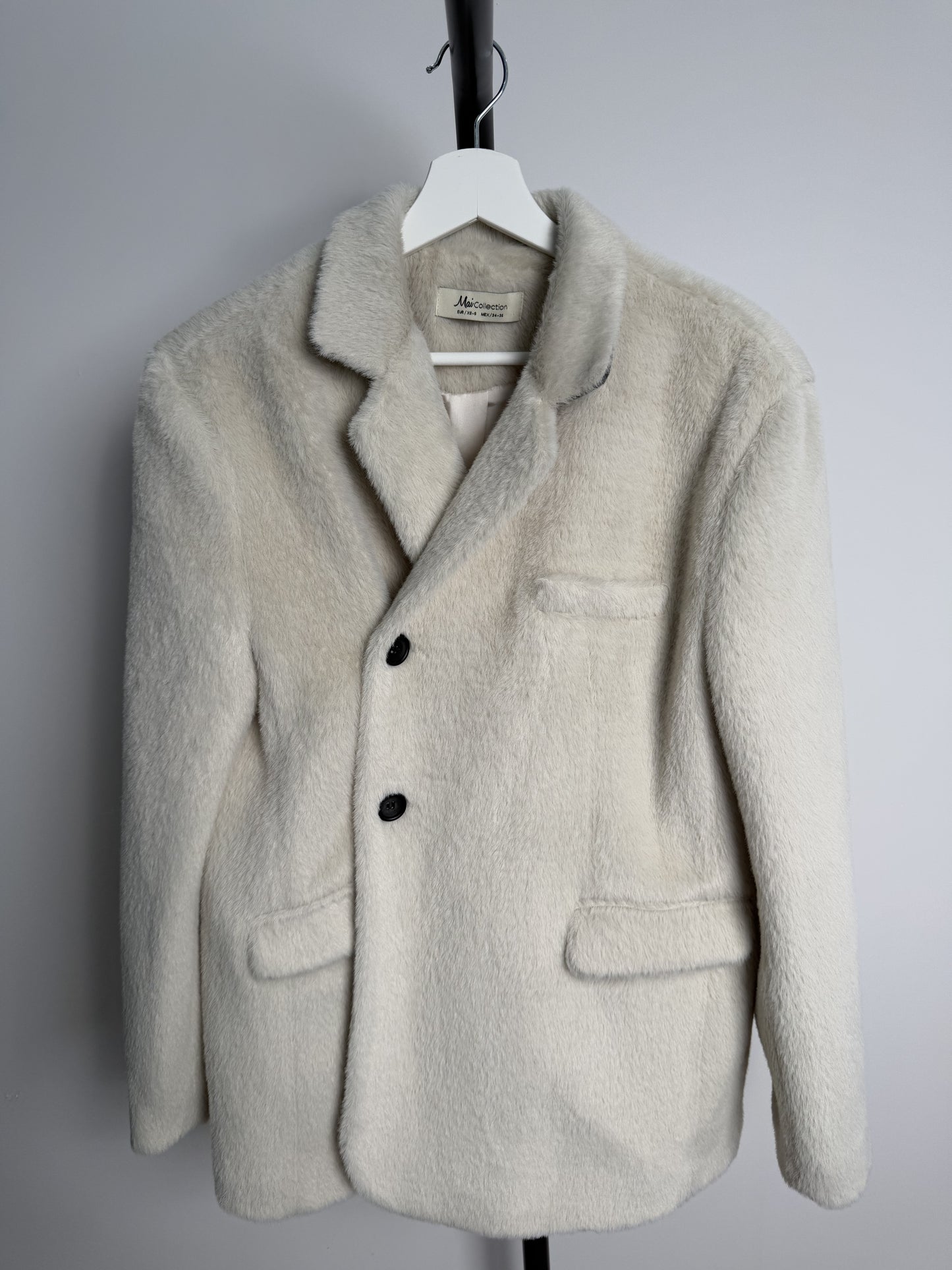 Premium Marisol Yaka Detay Taş Blazer