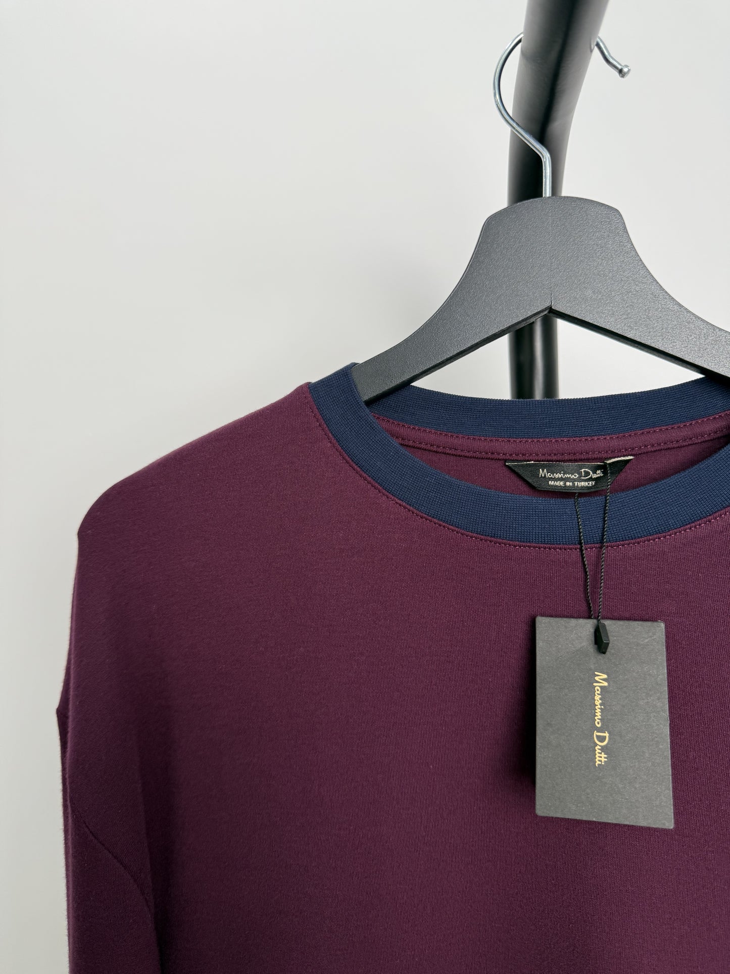 Marka Model Bordo Yakası Lacivert Uzun Kollu Penye Bluz