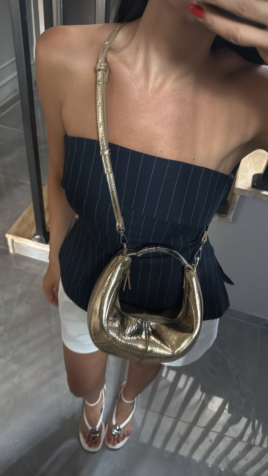 LACİVERT ÇİZGİLİ YAKASI KATLAMA DETAYLI STRAPLEZ BLUZ