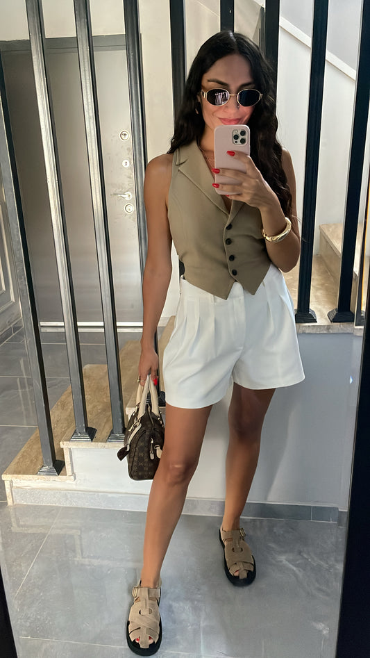 CAMEL CUT OUT YELEK