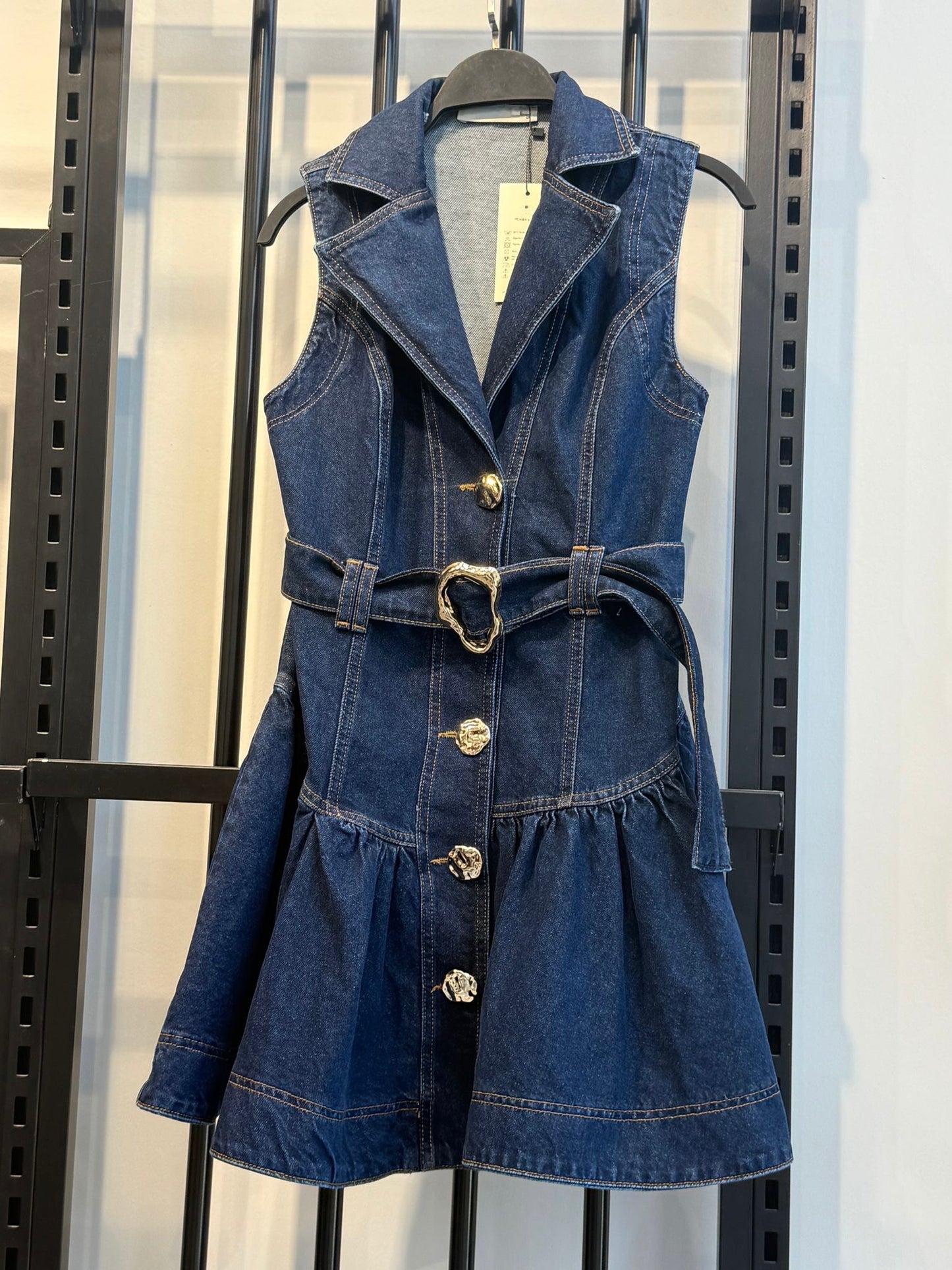 Gold Toka Detaylı Belden Kemerli Denim Elbise